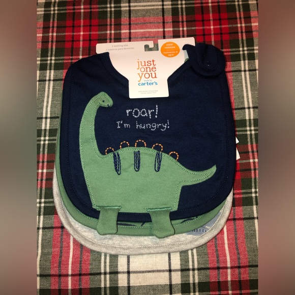 Carters baby bibs - Picture 1 of 3